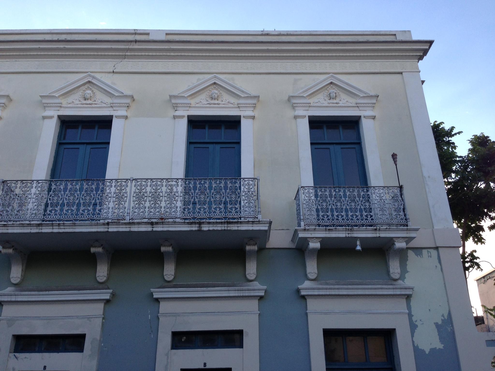 Casa en la calle León 11 -  Ponce - 2013 00006